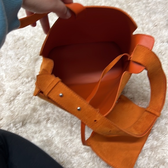 Super fun orange tote bag - Picture 2 of 2